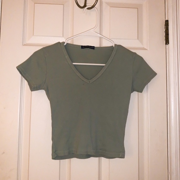 Brandy Melville Ashley Top - Picture 3 of 3